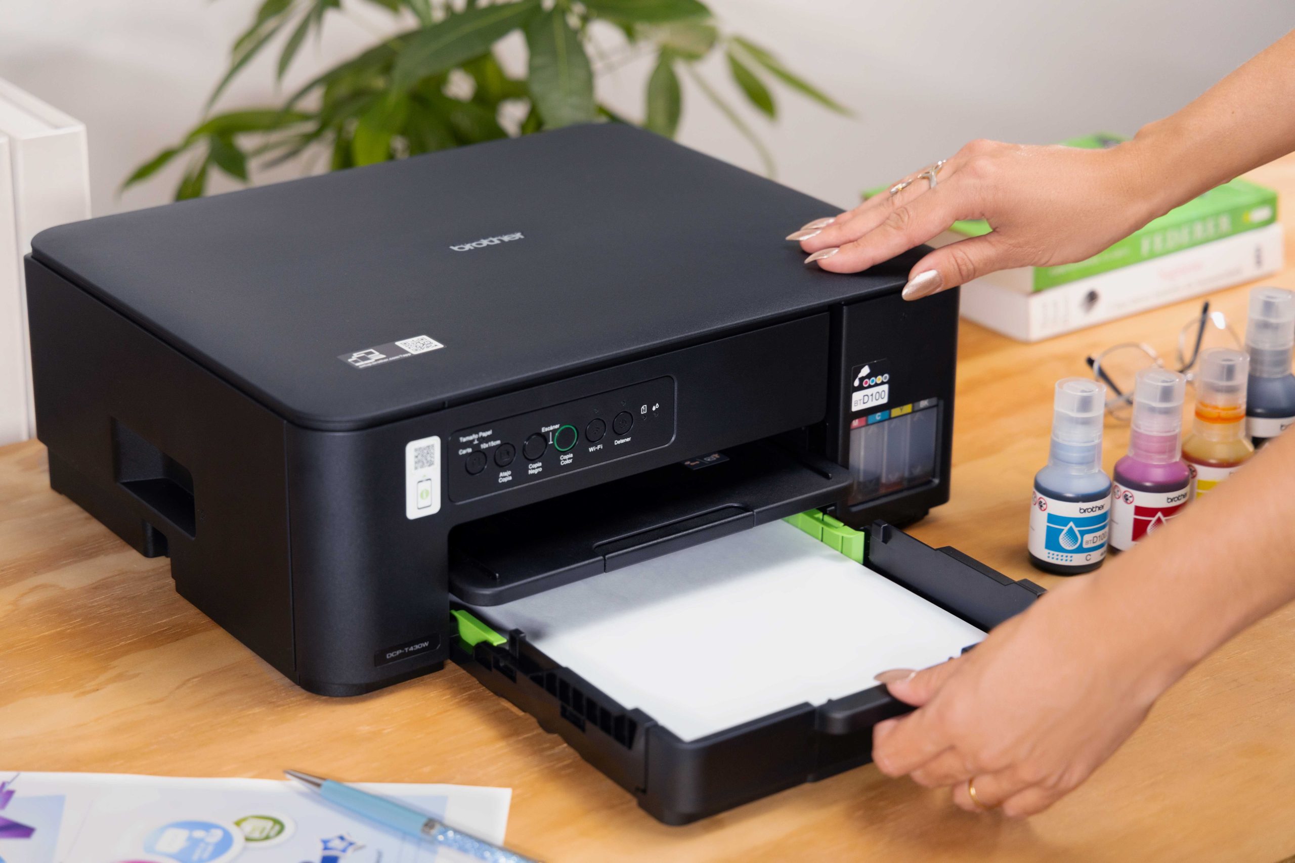Impresora Brother DCP‑T430W – Multifunción de Tanque de Tinta - Imagen 2